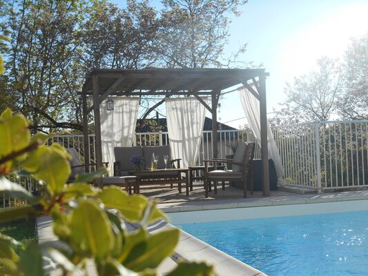 pergola