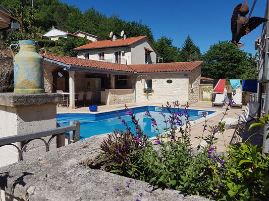 piscine-chambre-hotes-cahors-lot