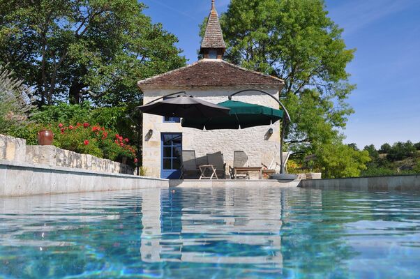 piscine-pigeonnier-carmeliet