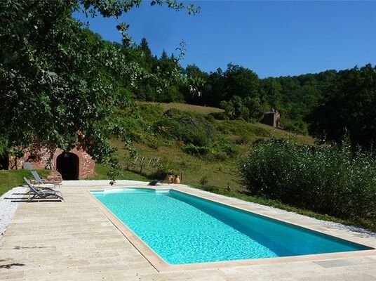 piscine-privee-chateau-marsac-chambre-hote-correze