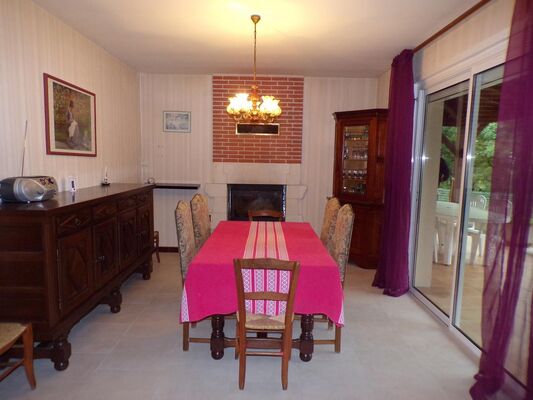 salle-a-manger-long