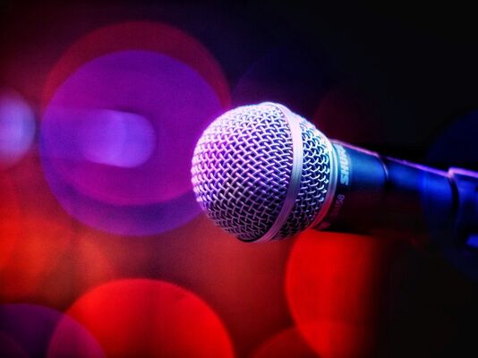 sound-3284770_1280©NikolayFrolochkin