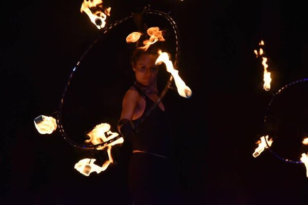 spectacle_concert_yelloh_village_payrac_les_pins_animation