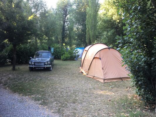Emplacement stadard