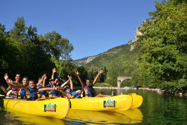 canoe-entre amis aquasoleileau-gorgesdutarn