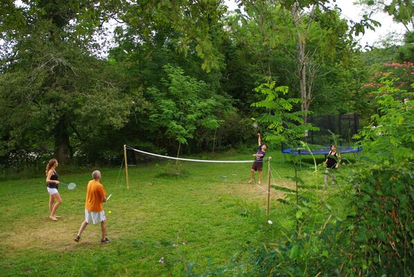 Camping Pyrénées passion - Terrain de volley (BRUNET Stéphane)