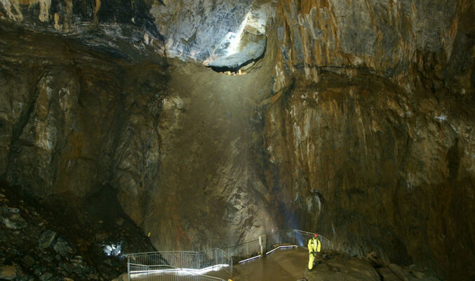 grotte-de-la-verna-espace
