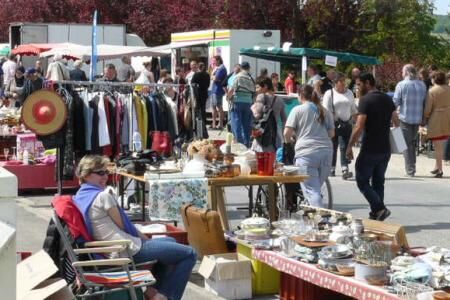 Brocante Bouzy