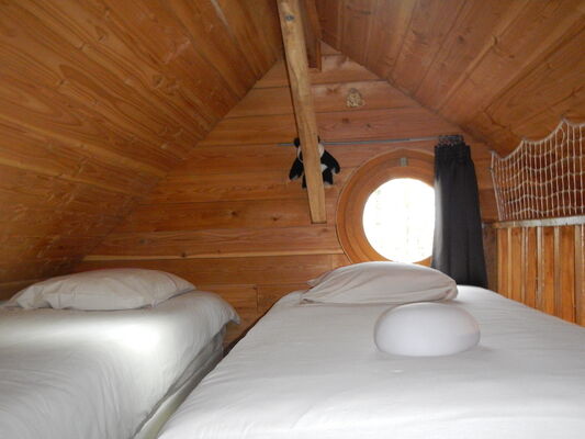 La Cabane aux Secrets chambre en mezzanine