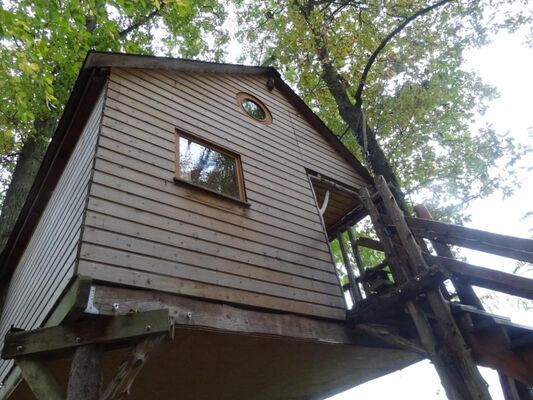 LA CABANE AUX SECRETS