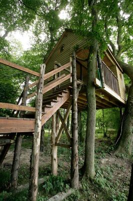LA CABANE AUX SECRETS