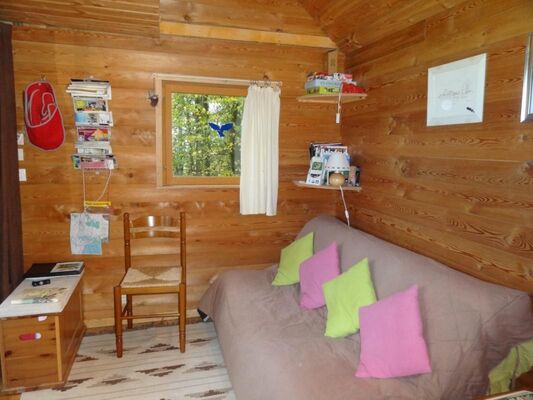LA CABANE AUX SECRETS