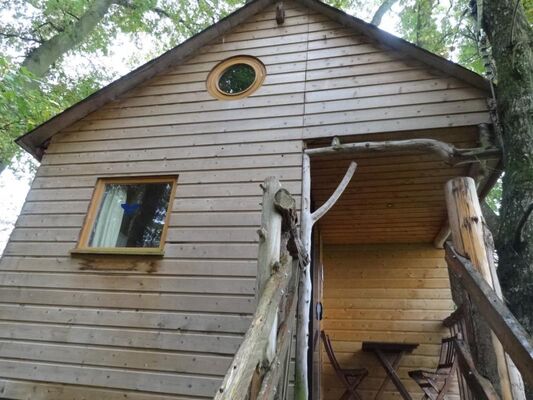 LA CABANE AUX SECRETS