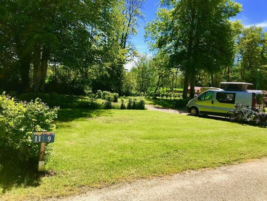 location-camping-calme-haute-marne