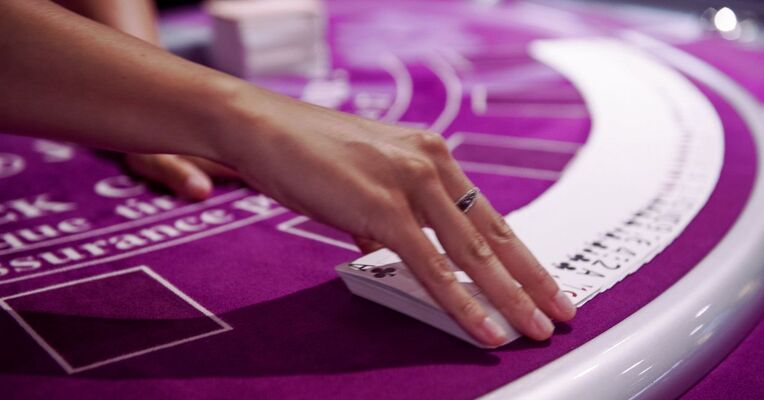 Les-tables-gagnantes-black-jack-casino-joa-g-perret