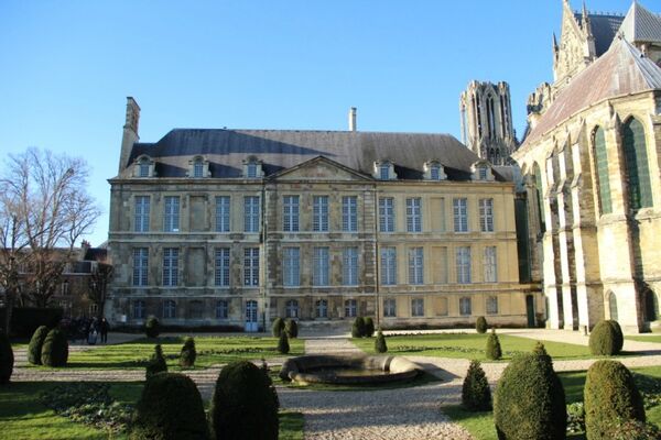 Palais du Tau