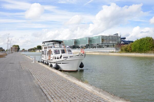Saint-Dizier-Halte-nautique-DR-Service-com-Ville-de-St-Dizier-Eric-Colin