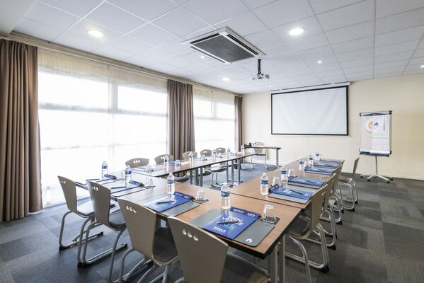 Salle-Salmanazar
