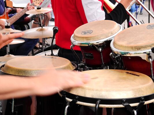 band-1582143-1920