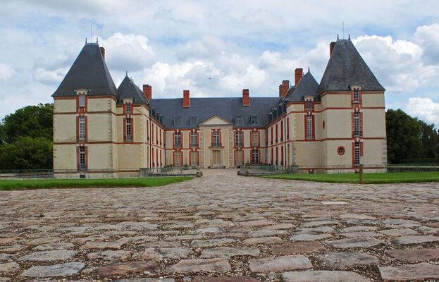 chateau-reveillon-visites