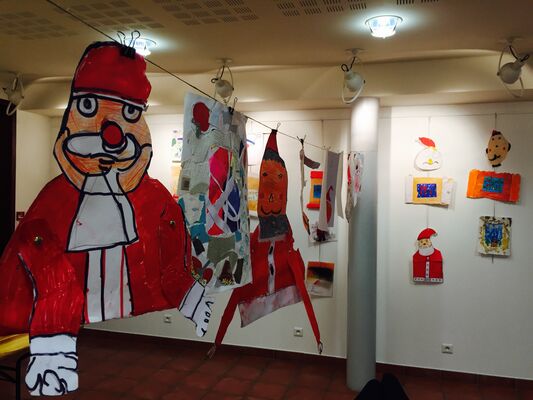 Exposition Il neige des Pères Noël