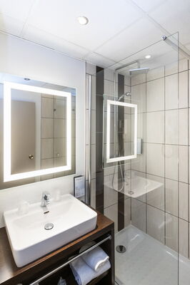 salle-de-bain-Campanile-005-AxelCoeuret-bd