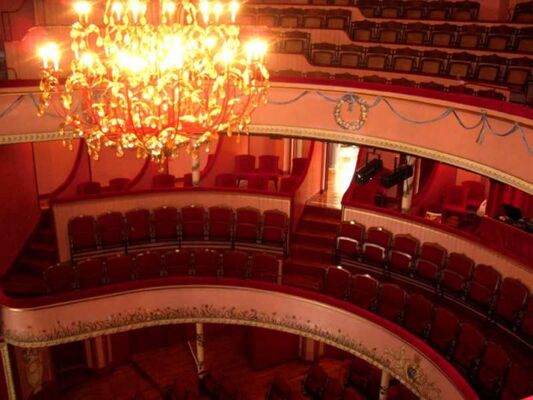 theatre-restaure-03
