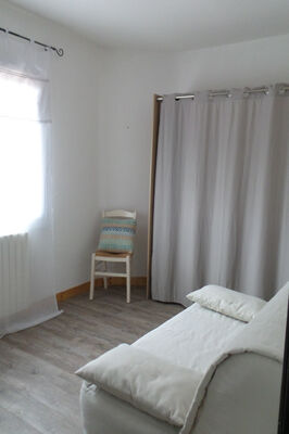 HLOPDL044NOS0318_16