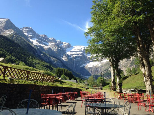 A-terrasse1-airenaturellelabergerie-gavarnie-HautesPyrenees