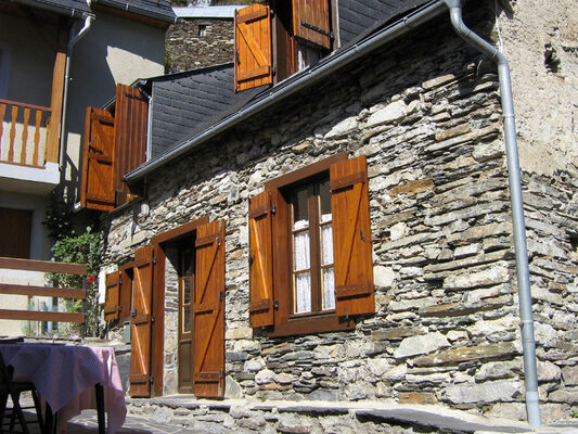 exterieur-besse-sers-HautesPyrenees