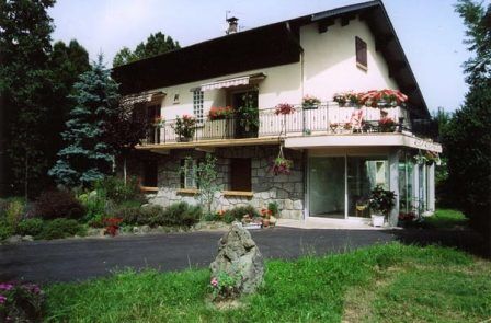facade-dubie-laubalagnas-HautesPyrenees