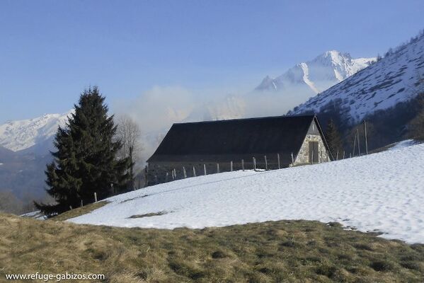 refuge-gabizos-2hiver
