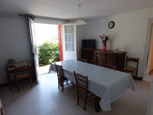 salleamanger1-berest-pierrefittenestalas-HautesPyrenees