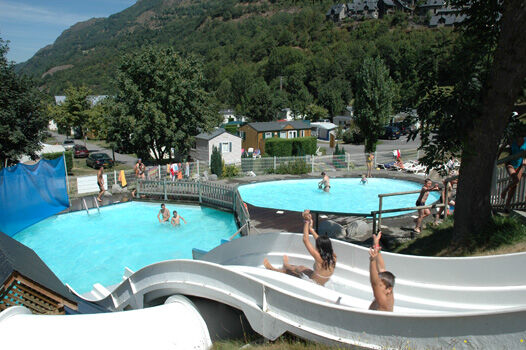 toboggans-airotelpyrenees-esquiezesere-HautesPyrenees