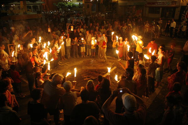 RONDE FEU ST JEAN