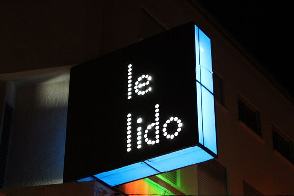 cinéma le lido prades, enseigne