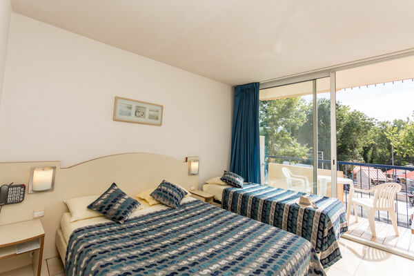 hotel-centre-plage---argeles-sur-mer---double et lit sup 1