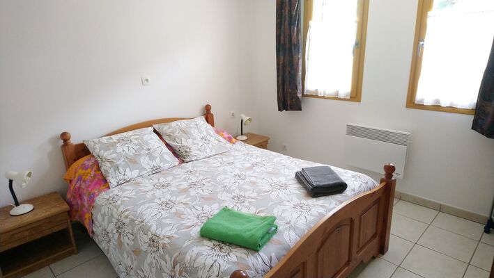 le gîte des fleurs fillols chambre
