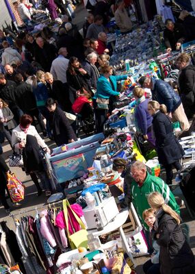 Vide_grenier_Auffay
