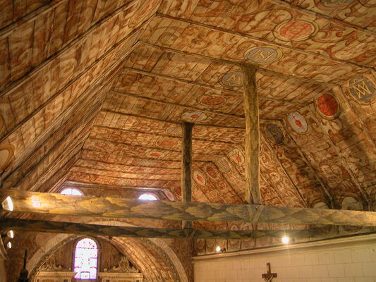 Boiseries-et-charpente-chapelle-ND-Vertus
