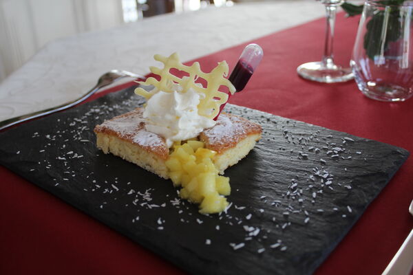 Brownies Chocolat Blanc Coco et Tartare d'Ananas