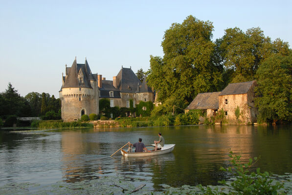 Château Bazouges sur le Loir©Guy Durand
