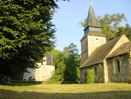 Eglise St Symphorien Clermont Créans-août03