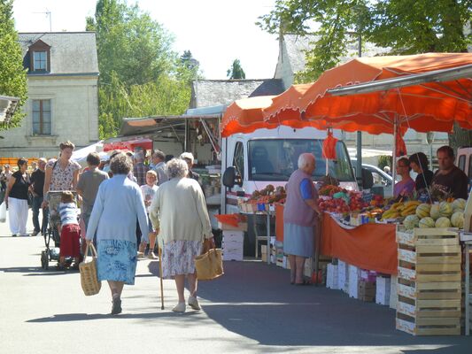 DEG49-marché-de-baugé-1