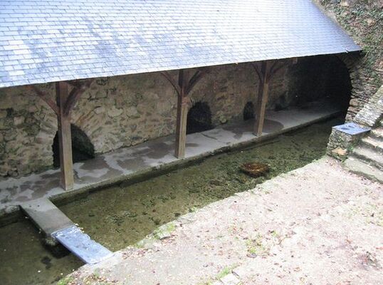 lavoir fontaine milon