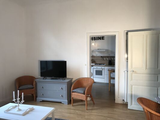 2 - salon (a) (2)
