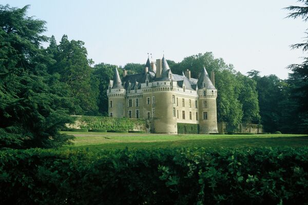 3 LUCHE PRINGE Château-Gallerande