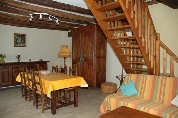 3La Vallée_st christophe sur le nais(1)