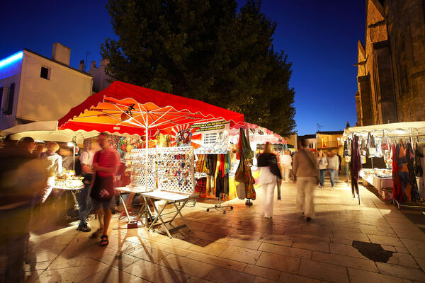 Marché nocturne ©Alexandre Lamoureux