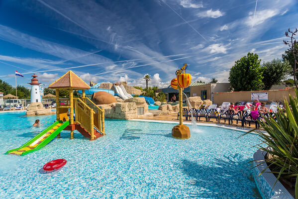Copyright_STEPHANE_GROSSIN_PISCINE_EXT_SOLAGOGO_5478